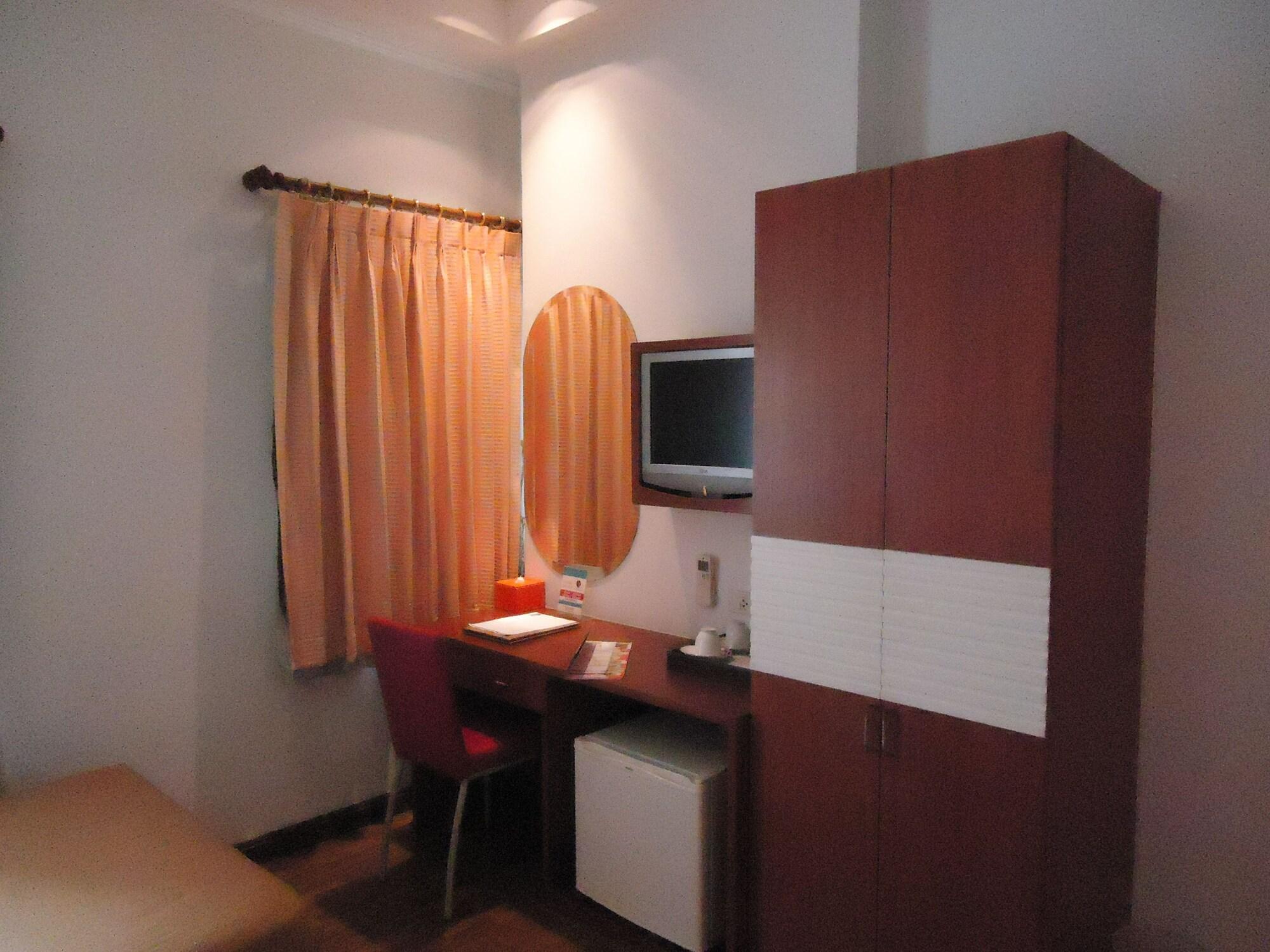 Calypzo Bangkok Hotel Kültér fotó