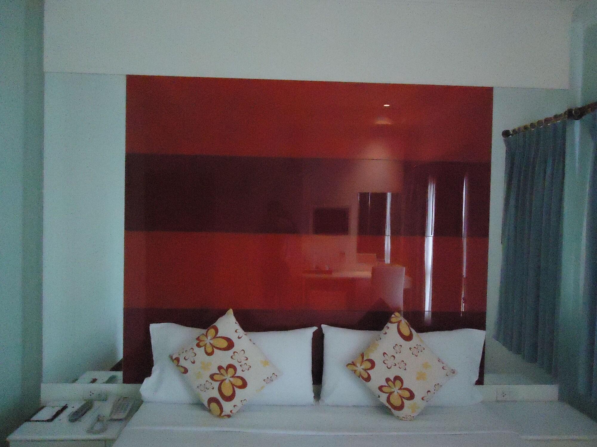 Calypzo Bangkok Hotel Kültér fotó
