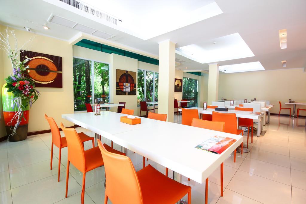 Calypzo Bangkok Hotel Kültér fotó